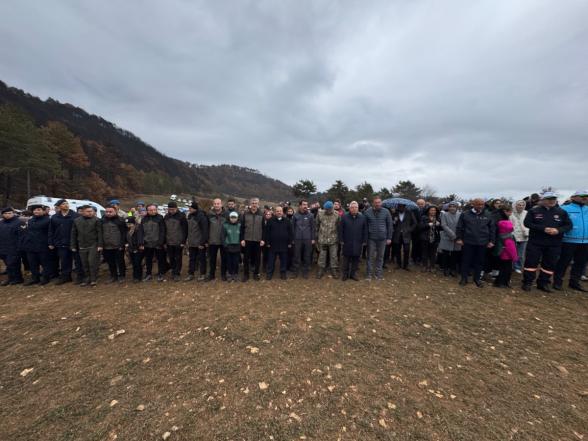 Göynük'te Yangın Yaraları Sarılıyor: 7'den 70'e Onlarca Kişi, 8 Hektar Alanda 8 Bin Fidan Dikti