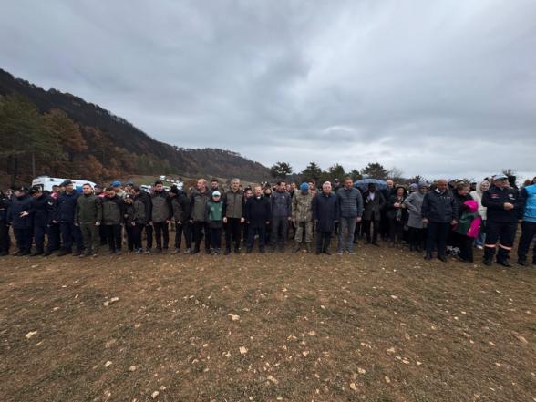 Göynük'te Yangın Yaraları Sarılıyor: 7'den 70'e Onlarca Kişi, 8 Hektar Alanda 8 Bin Fidan Dikti