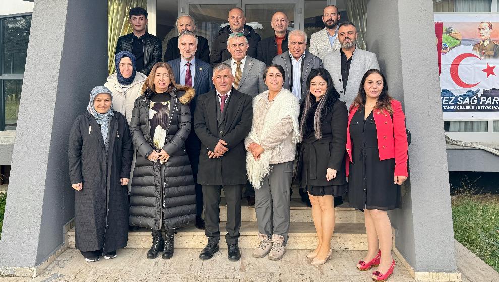 Merkez Sağ Parti Bolu'da İlk Kongresini Yaptı: Fazlı Ceylan İl Başkanı Seçildi