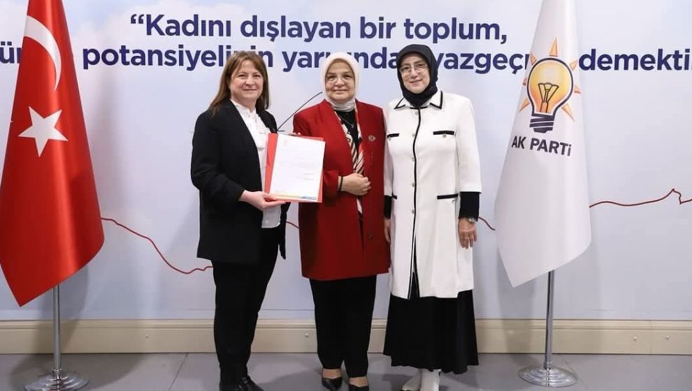 AK Parti Bolu İl Kadın Kolları Başkanlığı'na Ayşe Bozacı Atandı