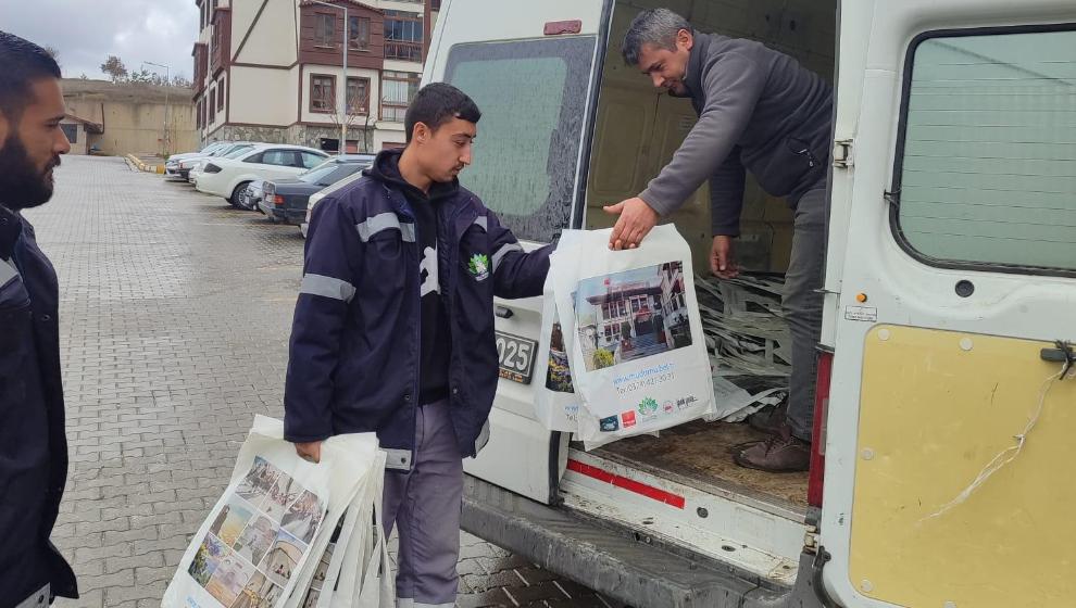 Mudurnu’da Yeni Yıl Takvimleri Dağıtıldı