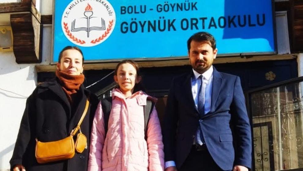 Bir Cümlenin Peşinde Hikaye Yarışması Sonuçlandı: Simay İnce Birinci Oldu